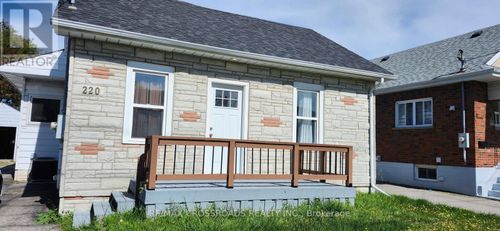 220 Mcnaughton Ave, Oshawa, ON, L1H3B6 | Card Image