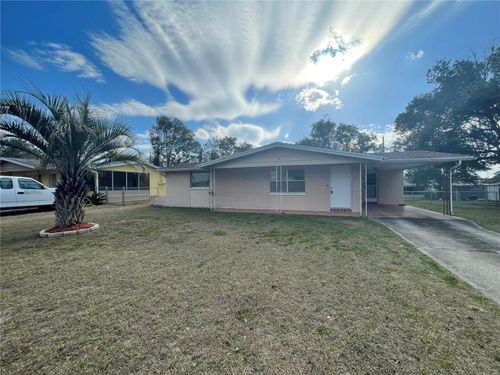 8 Rose Ave, BEVERLY HILLS, FL, 34465-3652 | Card Image