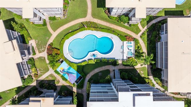 UNIT-6 - 1060 N Shore Dr Ne, Condo with 2 bedrooms, 2 bathrooms and null parking in ST PETERSBURG FL | Image 17