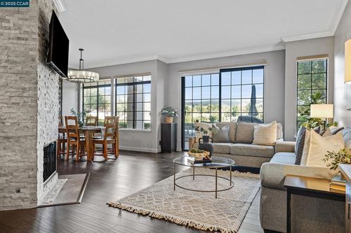 unit-11-51 Eagle Lake Ct, San Ramon, CA, 94582-4861 | Card Image