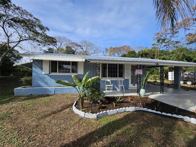 1675 Tower Road N, House other with 2 bedrooms, 1 bathrooms and null parking in Avon Park FL | Image 3