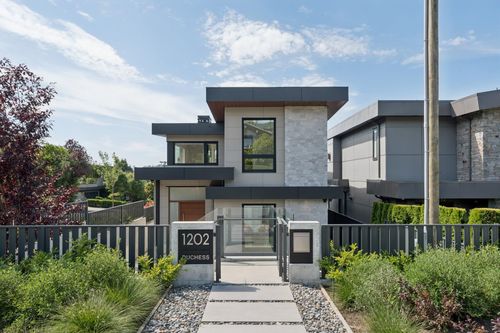 1202 Duchess Ave, West Vancouver, BC, V7T1H4 | Card Image