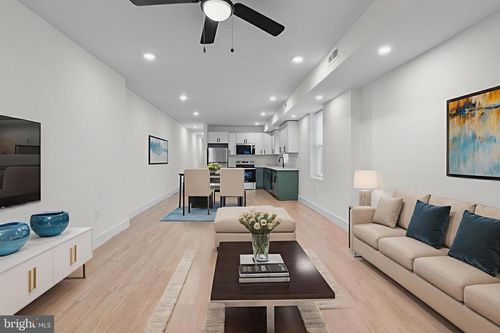 3-2200 E Fayette St, BALTIMORE, MD, 21231-1349 | Card Image