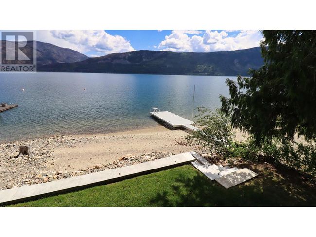 1065 Little Shuswap Lake Rd, House other with 2 bedrooms, 2 bathrooms and 8 parking in Chase BC | Image 39