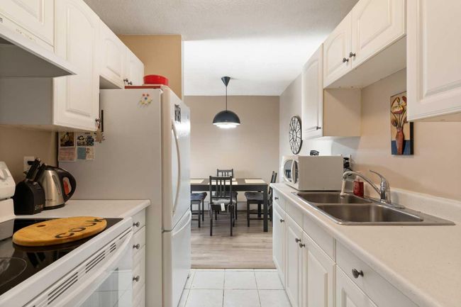 417 - 315 Heritage Drive Se, Condo with 2 bedrooms, 2 bathrooms and 1 parking in Calgary AB | Image 12