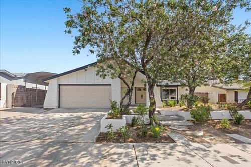 1115 Mariposa Way, Boulder City, NV, 89005-3139 | Card Image