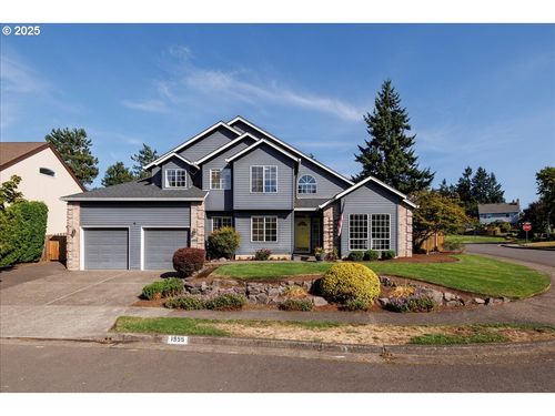 1955 Arena Ct, West Linn, OR, 97068-4817 | Card Image