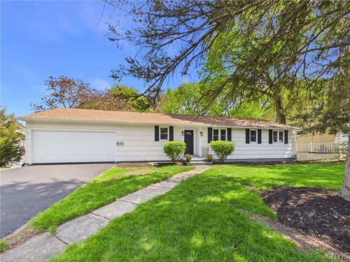 126 Downing Rd, Syracuse, NY, 13214-1503 | Card Image