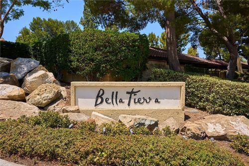 unit-e-25591 Indian Hill Ln, Laguna Hills, CA, 92653-6011 | Card Image
