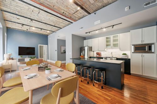 unit-502-300 Wall St, Saint Paul, MN, 55101-2478 | Card Image