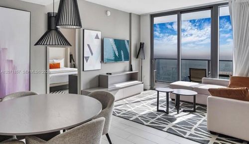 r2007-4010 S Ocean Dr, Hollywood, FL, 33019 | Card Image