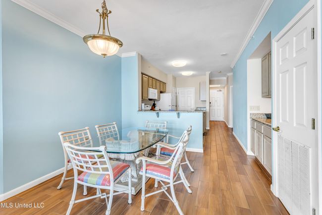 607 Legacy Towers-10 | Image 16