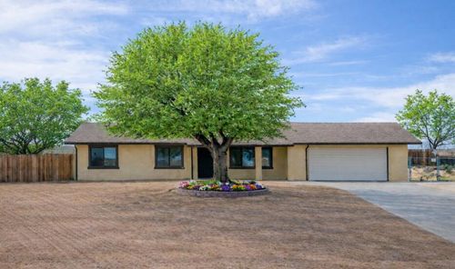 4934 Fortuna Ct, Yucca Valley, CA, 92284-6606 | Card Image