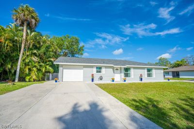 27587 Imperial Shores Boulevard, Home with 4 bedrooms, 4 bathrooms and null parking in Bonita Springs FL | Image 1