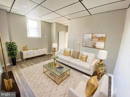 fl-1st-2930 Frankford Ave, PHILADELPHIA, PA, 19134-3624 | Card Image