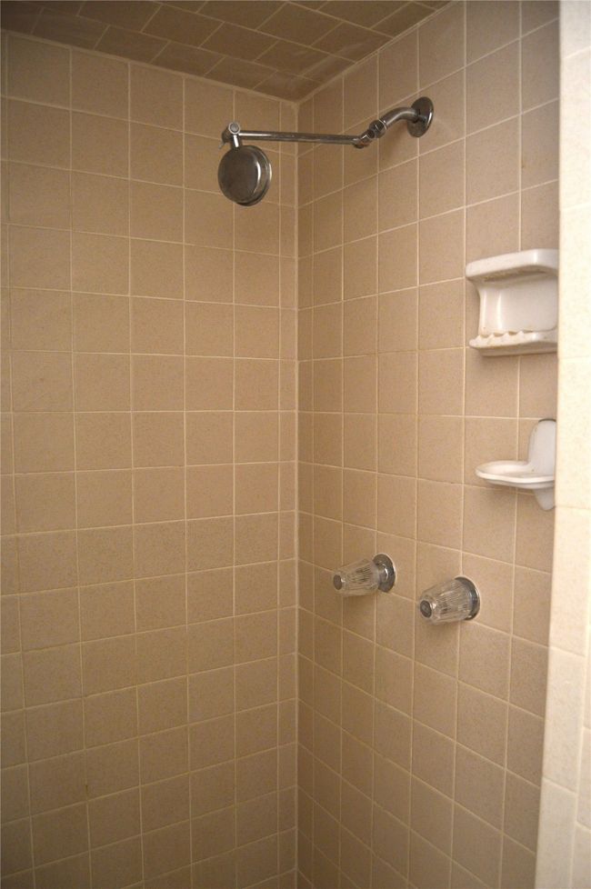 Walk in shower for 3/4 bath | Image 30