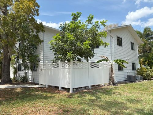 apt-103-7738 Tamara Lee Ct, FORT MYERS, FL, 33907-2966 | Card Image
