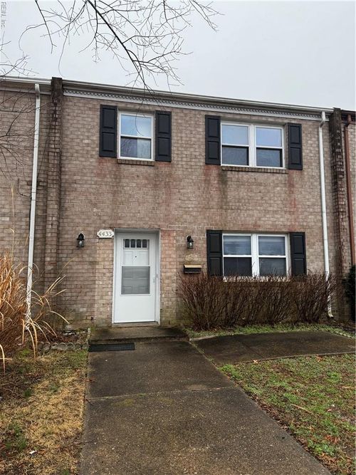 4433 Bennett Ln, Virginia Beach, VA, 23462-2340 | Card Image