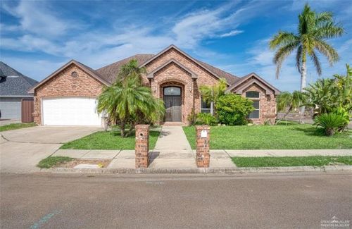 709 Onyx Rd, Pharr, TX, 78577-6445 | Card Image