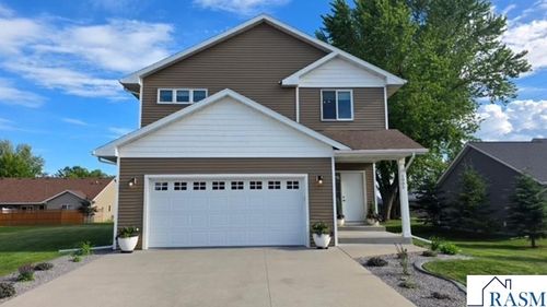 1005 E Main Street, Cleveland, MN, 56017 | Card Image