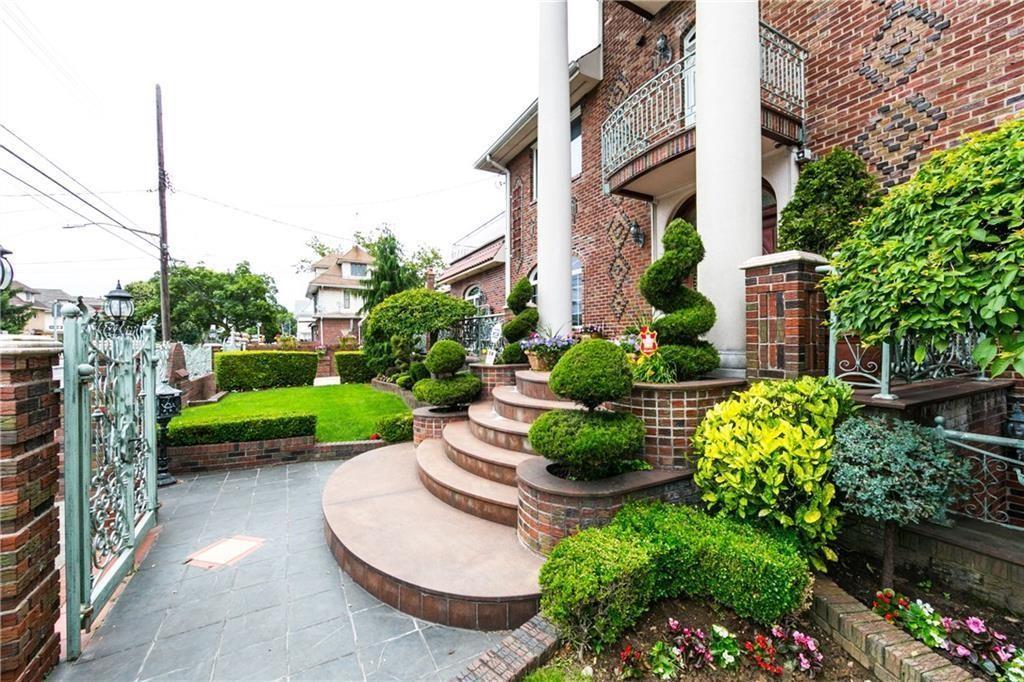 14th Ave, Brooklyn, NY 11228