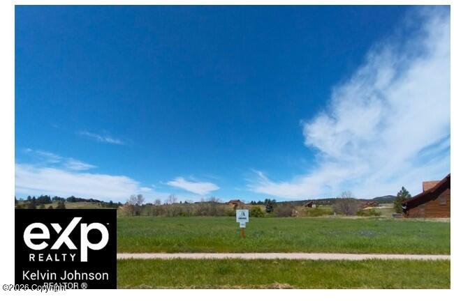 Land in Hulett