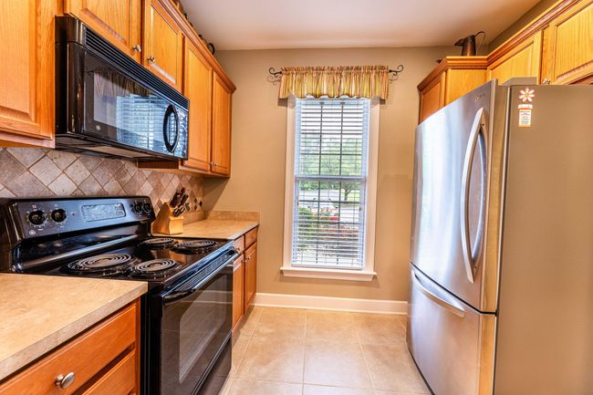 All Appliances Convey With Condo | Image 10
