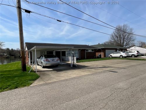 1330 Valentine Cir, Nitro, WV, 25143-2342 | Card Image