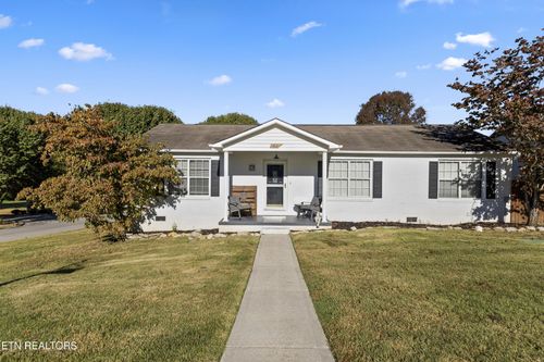 103 Newport Way, Kingston, TN, 37763-7011 | Card Image