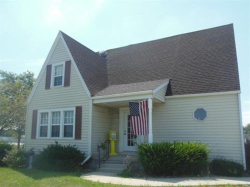 5100 Bradburn Dr, Muncie, IN, 47304-9417 | Card Image