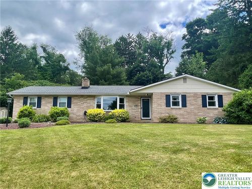6278 Glen Road, Coopersburg Boro, PA, 18036 | Card Image