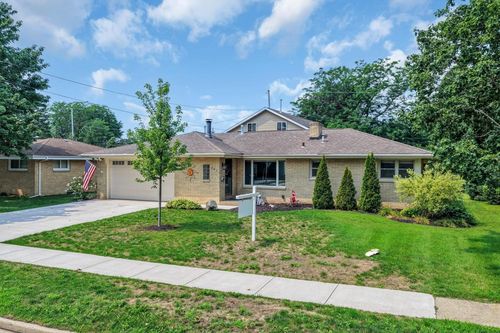 341 Dardis Drive, Burlington, WI, 53105 | Card Image