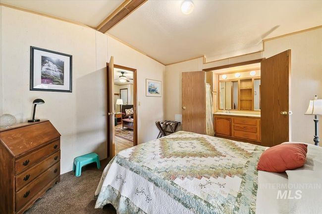 3365 Highway 21, House other with 4 bedrooms, 3 bathrooms and 5 parking in Boise ID | Image 15