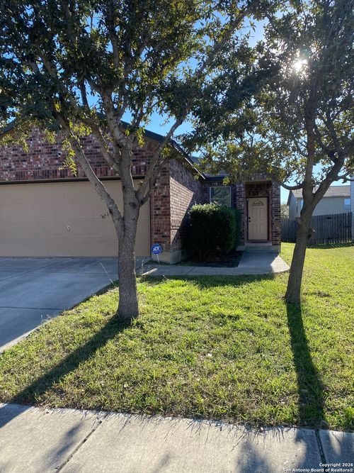 4426 Wrangler Run, San Antonio, TX, 78223-5516 | Card Image