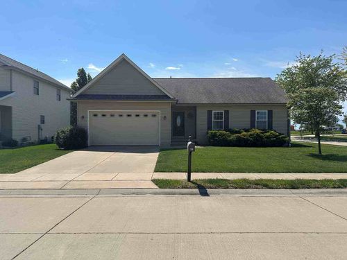 709 Molly Ln, New Berlin, IL, 62670-5324 | Card Image