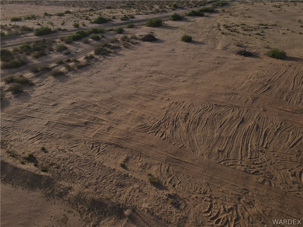 Land in Golden Valley 4
