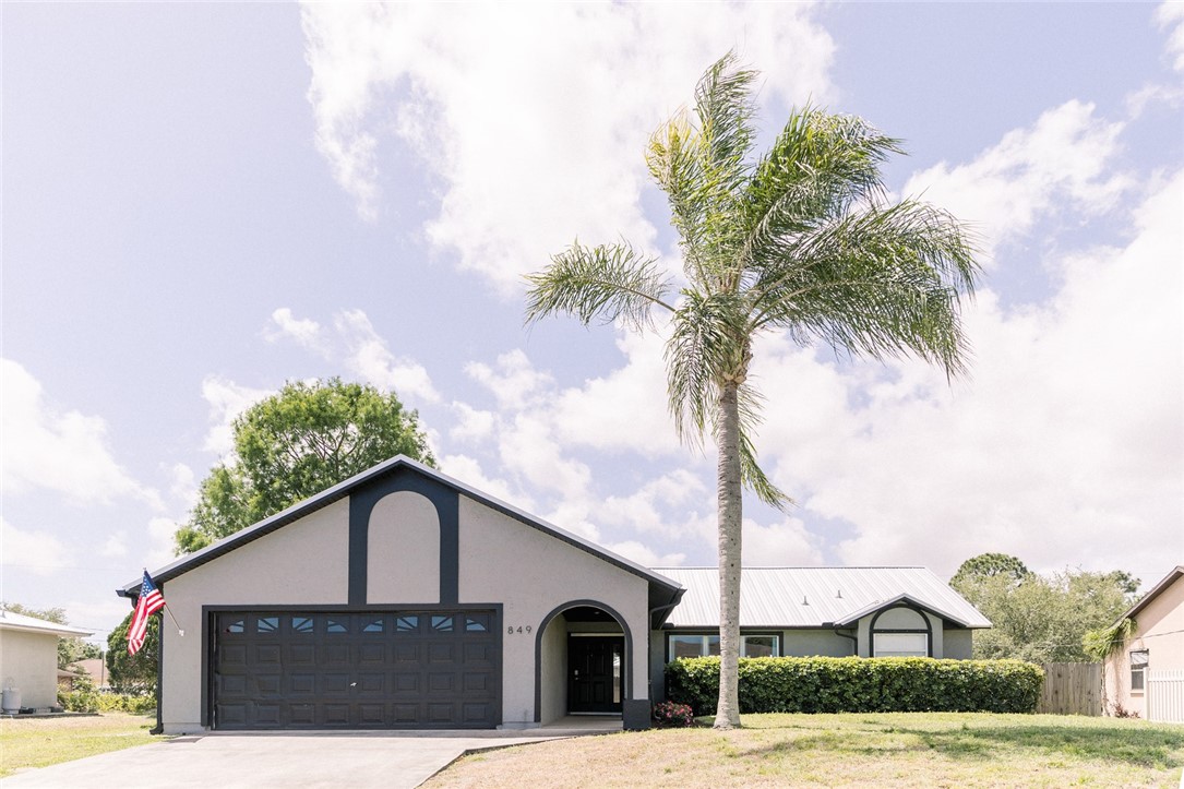 Floraland Ave, Sebastian, FL 32958