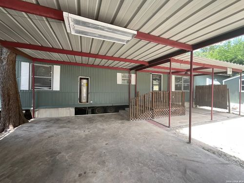 11935 Grapevine St, San Antonio, TX, 78245-3319 | Card Image