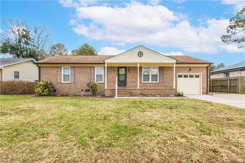 821 Gene Cres, Chesapeake, VA, 23320-6009 | Card Image