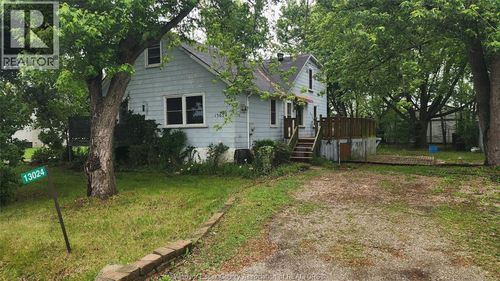 13024 County Rd 15, Essex, ON, N8M2X6 | Card Image