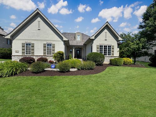 807 Wedgewood Ct, Lindenhurst, IL, 60046-7424 | Card Image