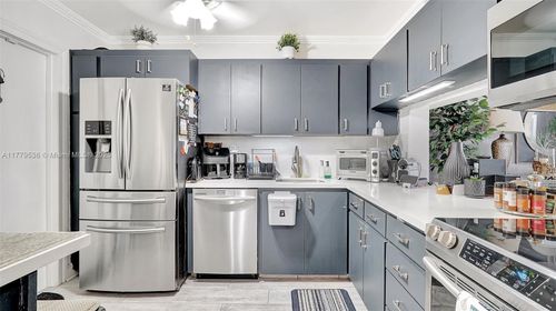 apt-405s-329 Se 3rd St, Hallandale Beach, FL, 33009-1606 | Card Image