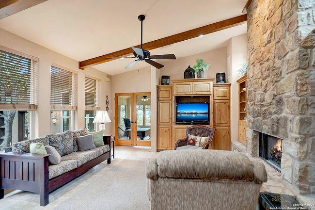 397 Secret Way, House other with 3 bedrooms, 3 bathrooms and null parking in Spring Branch TX | Image 25