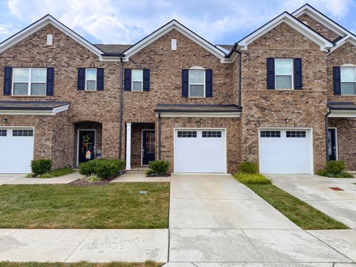 102 Fister Dr, Lebanon, TN, 37090-2069 | Card Image