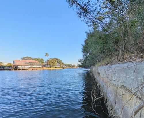 4 Corning Ct, Palm Coast, FL, 32137-9022 | Card Image