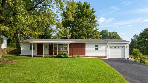 40 Shady Ln, New Paris, OH, 45347-1229 | Card Image