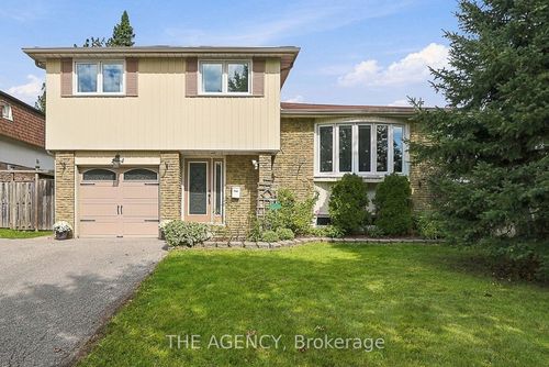 24 Jefferson Rd, Brampton, ON, L6S2G8 | Card Image