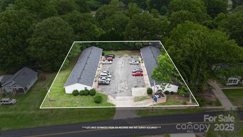 1616 W 5th Ave, Gastonia, NC, 28052-3676 | Card Image