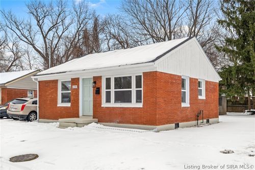 230 Fallsview Drive, Clarksville, IN, 47129 | Card Image