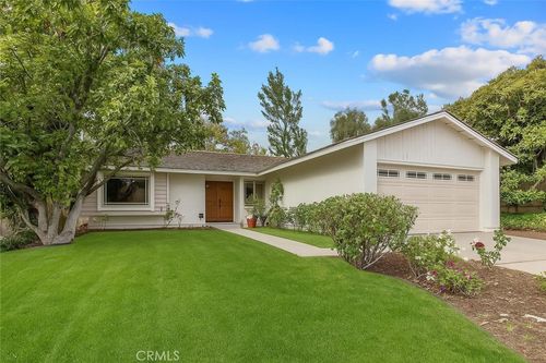 30872 Janlor Dr, Westlake Village, CA, 91362-4109 | Card Image